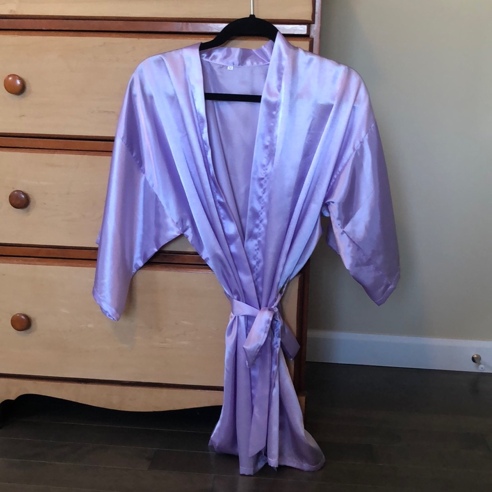 Lavender Silk Robe - Picture 2 of 2